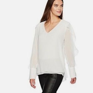 BCBGMAXAZRIA Cream Gael V-neck Ruffle Top, Blouse New!
